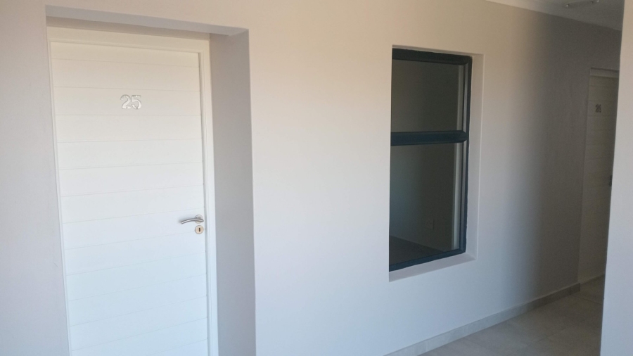 1 Bedroom Property for Sale in Table View Western Cape